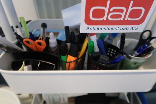 Stort parti kontorartikler 