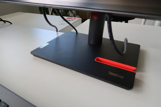 ThinkVision P27h-30 27" QHD-skærm (USB-C, Docking)