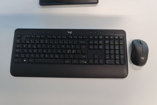 Logitech trådløs keyboard & mus 