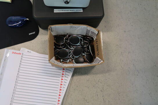 Stort parti kontorartikler 