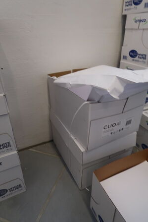 Ca. 4 kasser Printerpapir A4 & A3