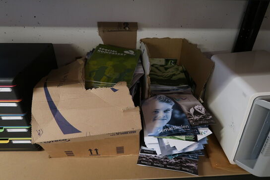 3 stk. Stålreoler med indhold 