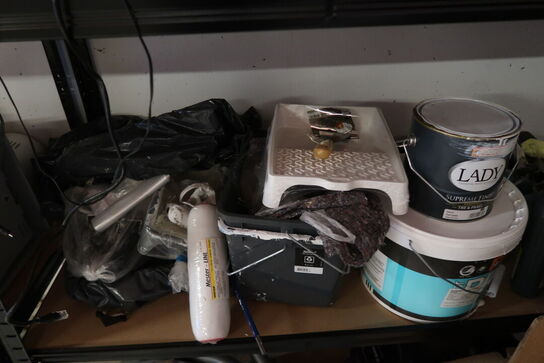 3 stk. Stålreoler med indhold 