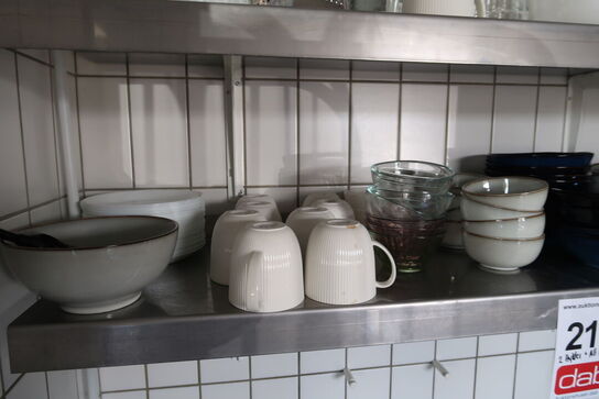 Tøm 2 hylder for indhold