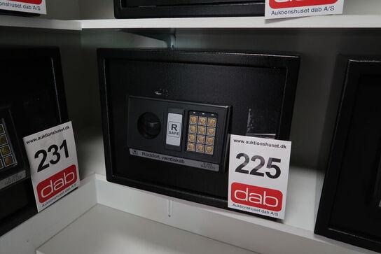 Pengeskab med kode og nøgle 