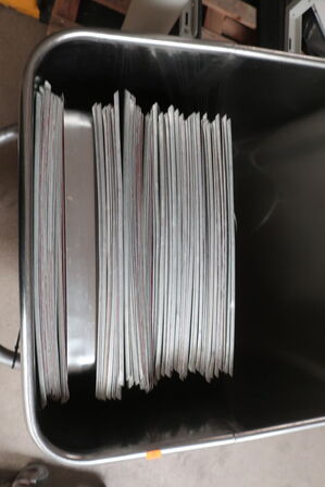 Rustfri kar på hjul