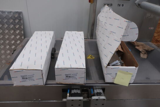 3 stk. dørlukkere DORMAKABA Silver P600 / TS93B