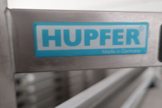 2 stk. HUPFER stikvogne inkl. 68 stk. gastrobakker