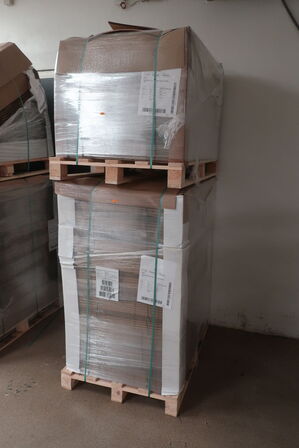 2 paller m. papemballage 500+ca. 250 stk. 485x290x68 mm