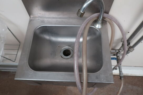 Vaskestation inkl. dispenser