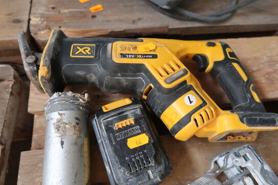 4 stk. Akku-værktøj DEWALT 
