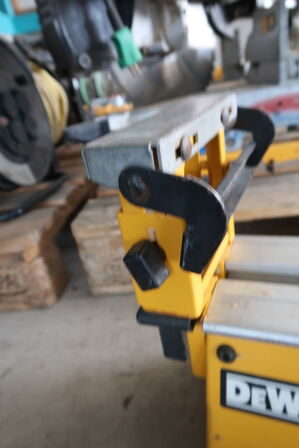 Arbejdsstation DEWALT DE7033