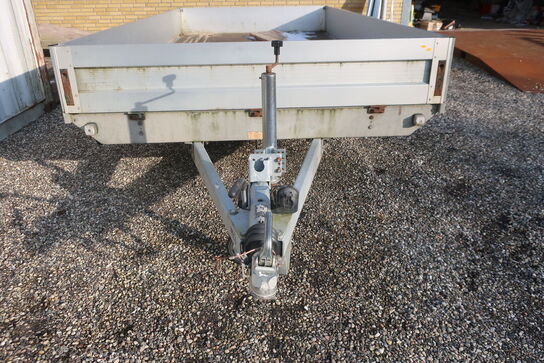 Trailer VARIANT 3021P4 2.200kg