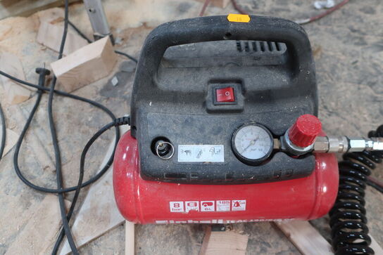 Kompressor EINHELL TC-AC 190/6/8 og 25m kabeltromle