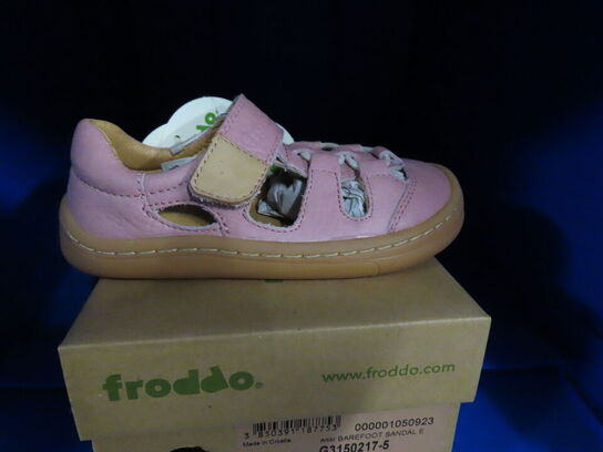 Sko FRODDO - str. 24