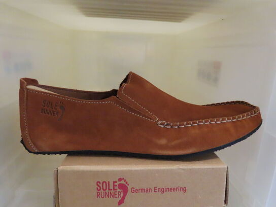 Sko SOLE RUNNER - str. 42