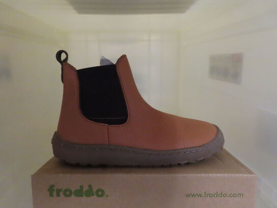 Støvle FRODDO - str. 27