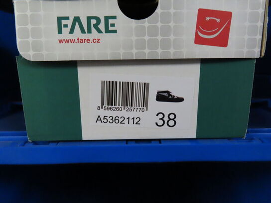 Sko FARE - str. 38