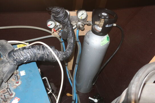 Fadøls anlæg, haner og fustager