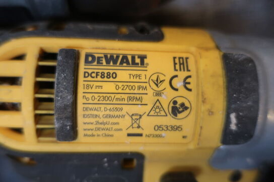 5 stk. akku håndværktøj DEWALT og lader