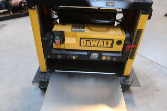 Tykkelseshøvl DEWALT DW733 -QS