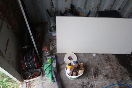 Div. Byggematrialer, værktøj