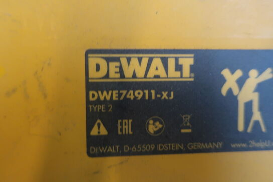 Bordrundsav DEWALT DCS7485 med stativ