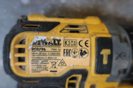 5 stk. akku håndværktøj DEWALT og lader