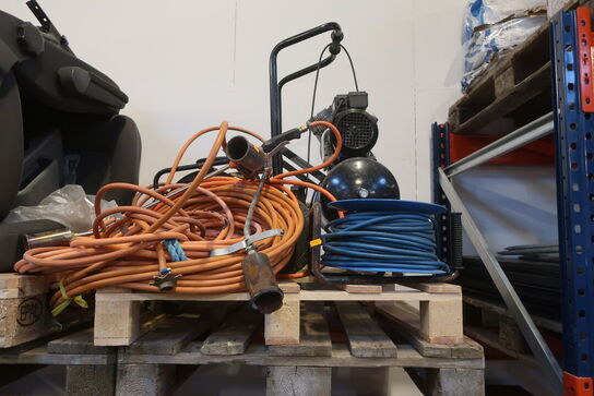 Kompressor TJEP, slanger m.m.