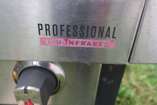 Grill CHAR-BROIL PROFESSIONAL med 2 stk. gasflasker