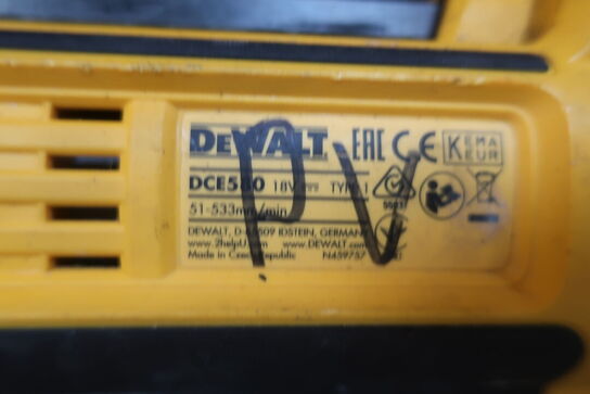6 stk. akku håndværktøj DEWALT og lader