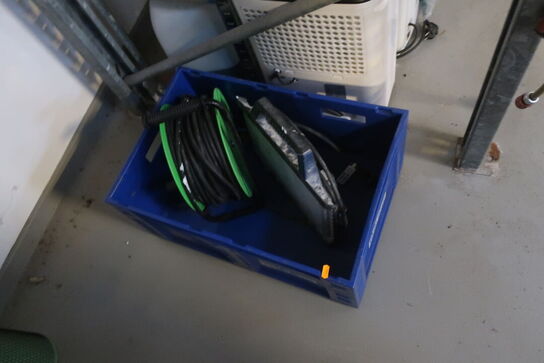 Varmeblæser, kabelrulle m.m.