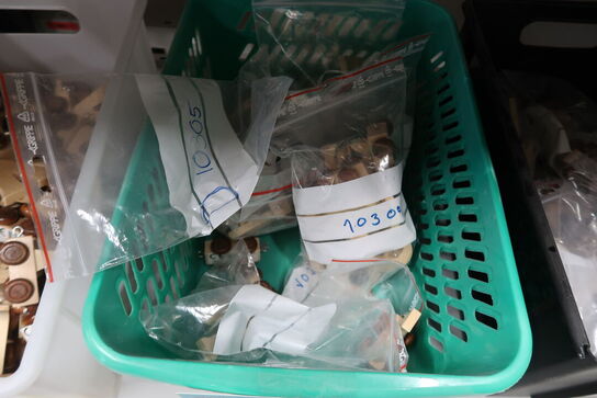 Ca. 90 stk. ass. Bokstaver til Navnetog 