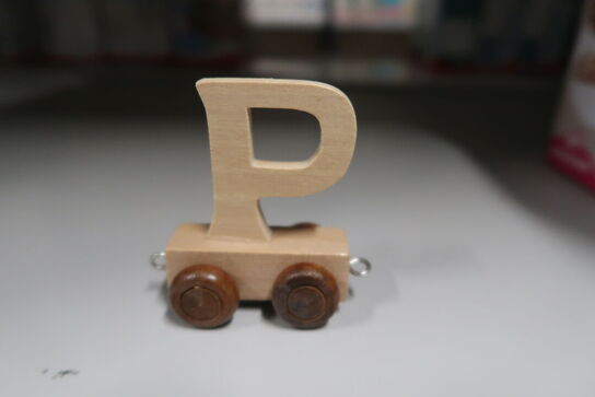 Ca. 90 stk. ass. Bokstaver til Navnetog 