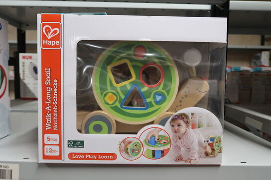 Hape Walk-A-Long Snail