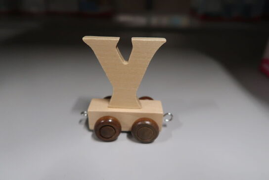 Ca. 90 stk. ass. Bokstaver til Navnetog 