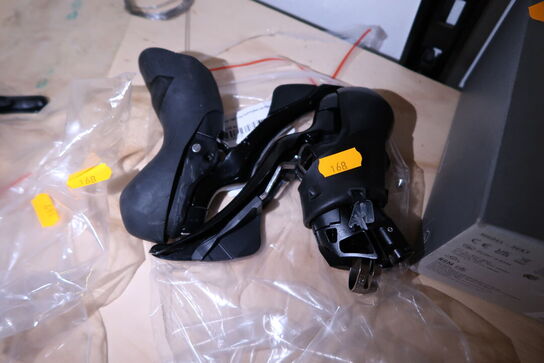 2 stk. skiftegreb og bremse SHIMANO 105 11sp, 