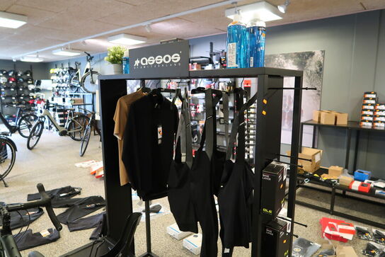 Udstillingspodie uden indhold