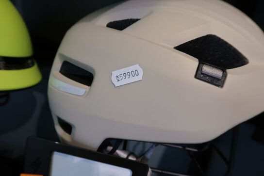 Cykelhjelm MET E-MOB Str: L