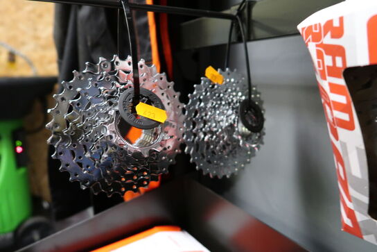 2 stk. kassetter SRAM