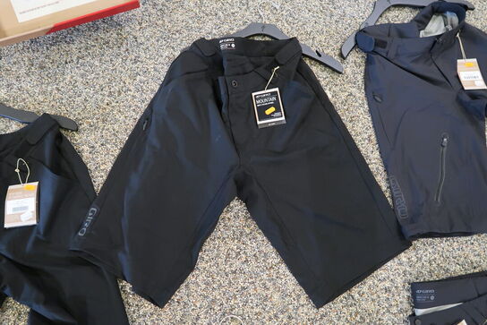 Shorts GIRO Str: 36