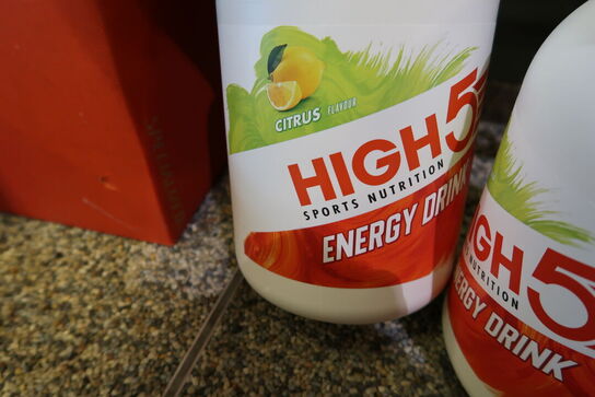 2 stk. dunke med energy pulver HIGH 5