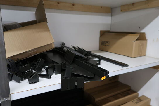 Div. Cykelpodier, reoler SPECIALIZED