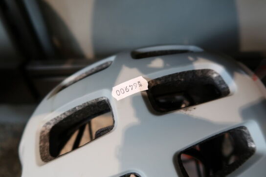 Cykelhjelm ABUS Motrip Str: M