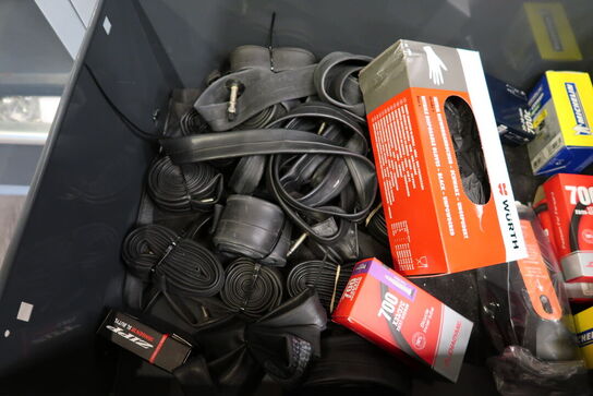 Skuffe med div. Reservedele