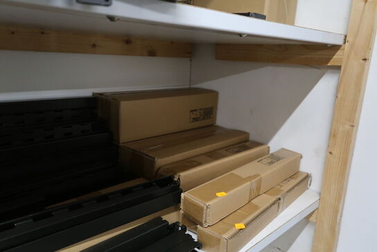 Div. Cykelpodier, reoler SPECIALIZED