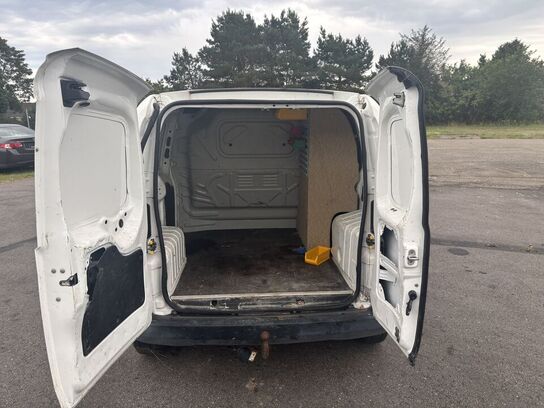 Fiat Fiorino 1.3 MJT 80, tidligere reg nr: EA92214