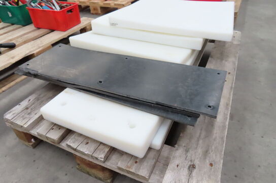 Diverse plastelementer 