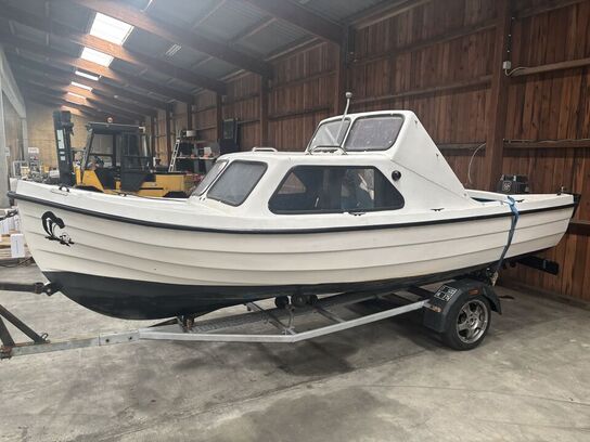 Båd inkl. Bådtrailer 