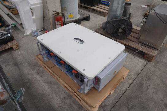 Solcelleanlæg HUAWEI SUN2000-215KTL-H0